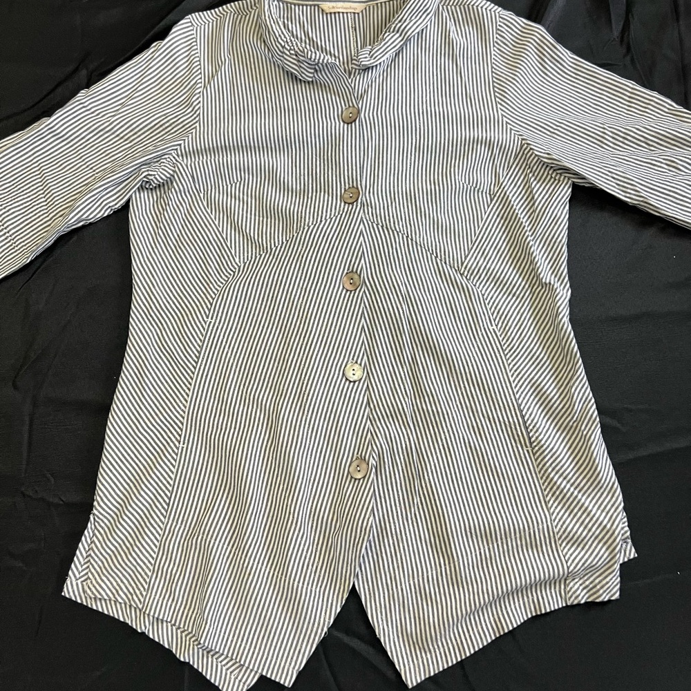 Soft Surroundings Women’s Tunic Blouse grey and white striped